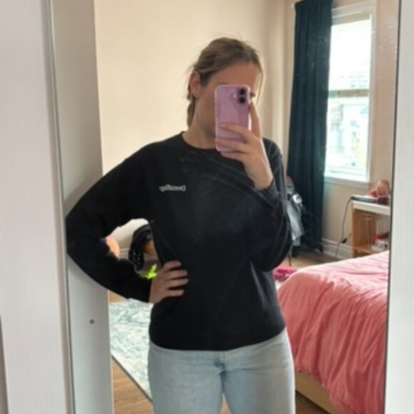 Branded sweater - Picture 2 of 4